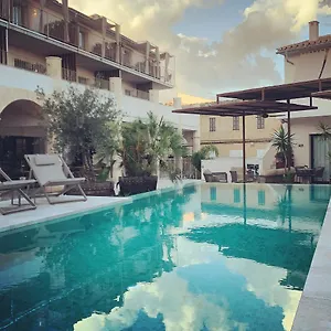 **** Hotel Ynaira & Spain