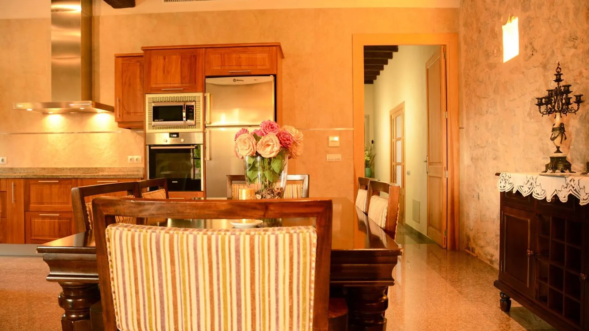 Agroturismo Son Burgues Petra  4*, Petra (Mallorca)