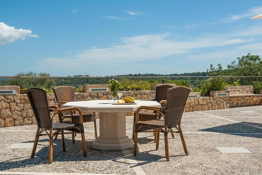 Agroturismo Son Burgues Petra  Petra (Mallorca)